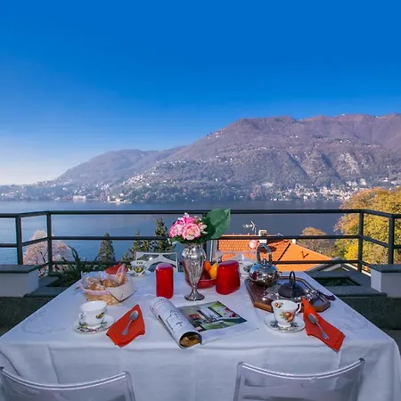 Villa Sleeps 6 Air Con Blevio